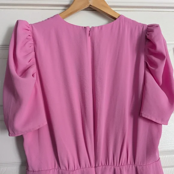 EXPRESS Pink Puff Sleeve Dress - Picture 7 of 10